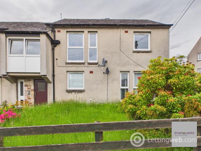 Property to rent in 6c Sillerknowe Court, Biggar
