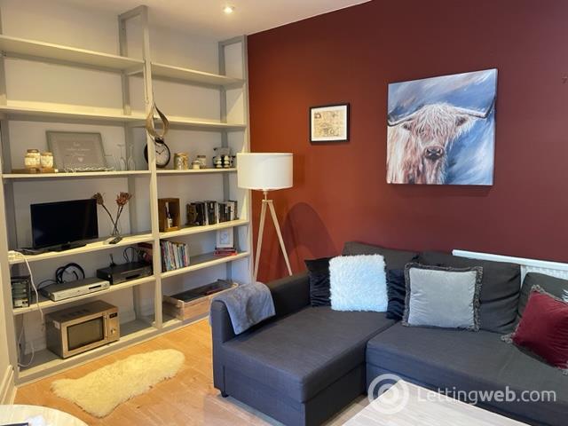 Property to rent in Cockburn St