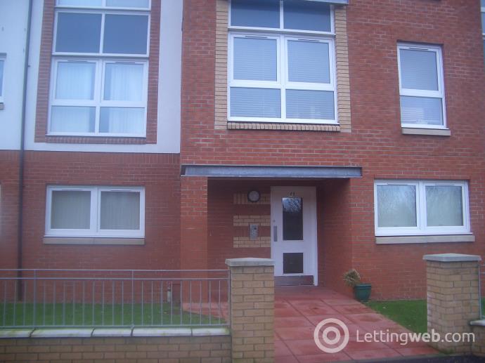 Property to rent in Titwood Road