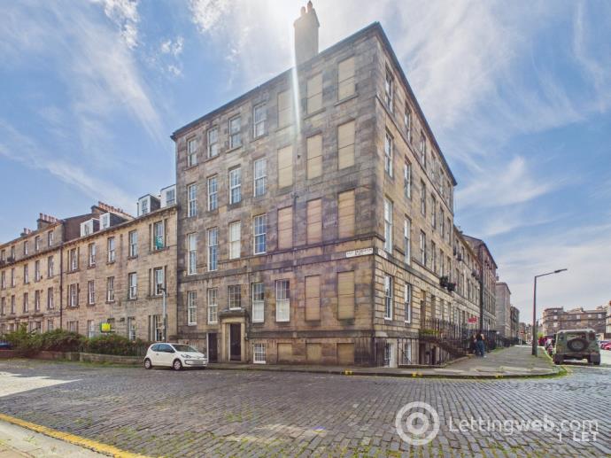 Property to rent in East Broughton Place, New Town, Edinburgh, EH1 3RP