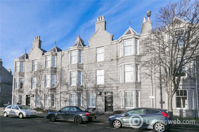 Property to rent in Whitehall Place, Aberdeen, AB25