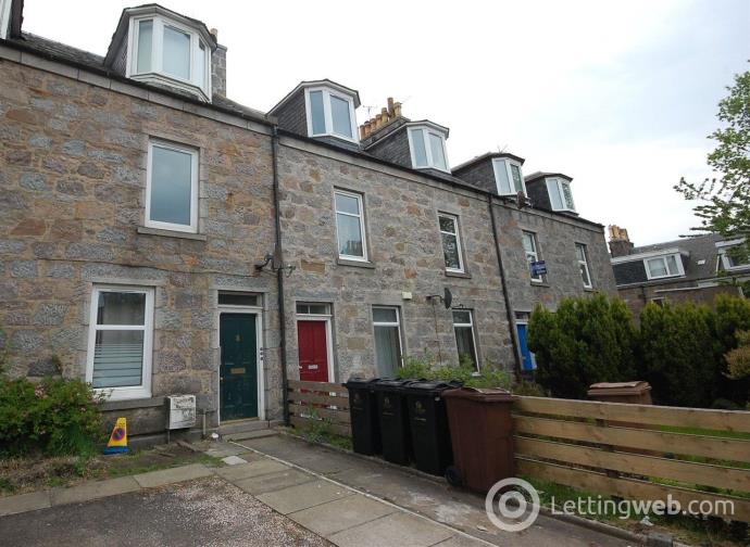 Property to rent in Holburn Road, First Floor Flat, Aberdeen, AB10