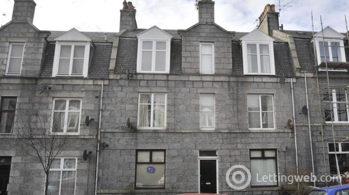 Property to rent in Balmoral Place, Aberdeen, AB10