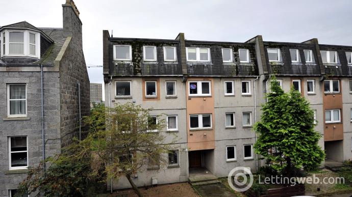 Property to rent in Jute Street, Aberdeen, AB24