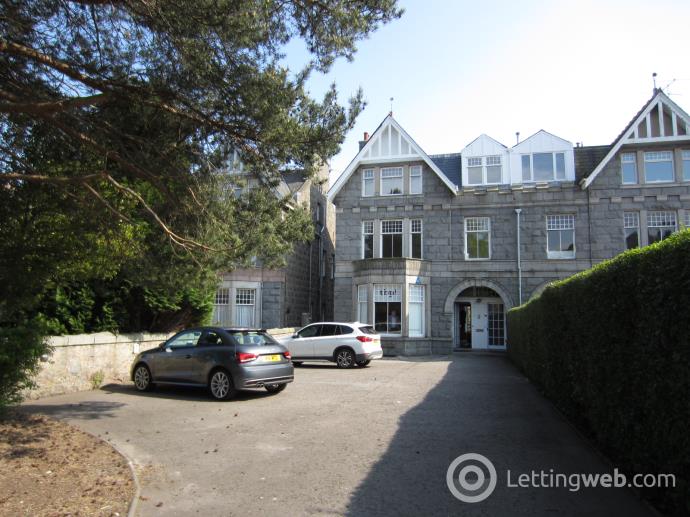 Property to rent in Queens Road, Aberdeen, AB15