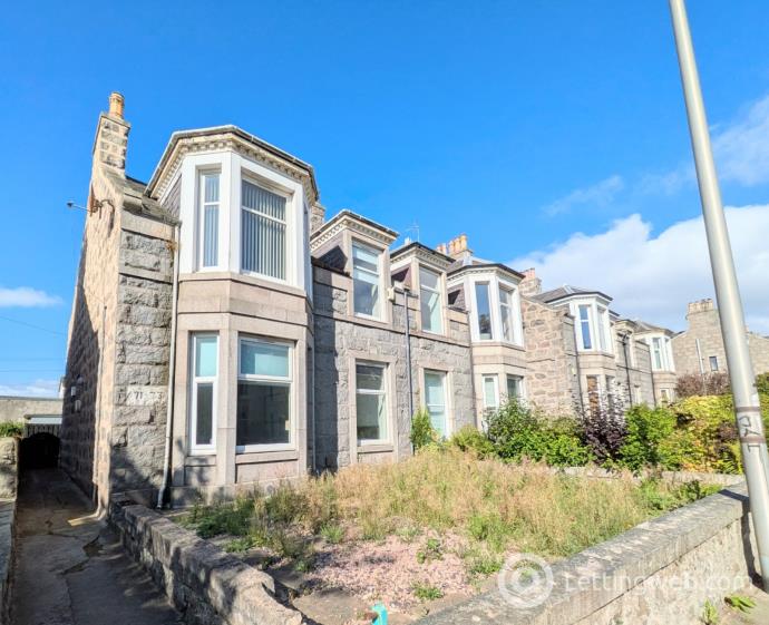 Property to rent in Clifton Road, Hilton, Aberdeen, AB24