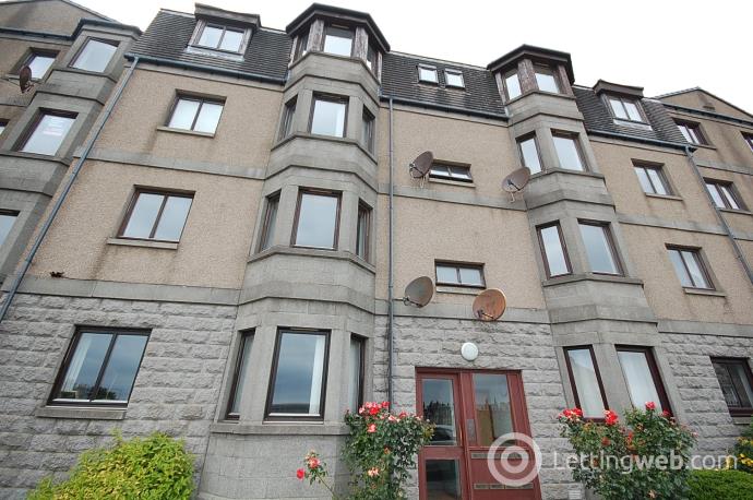 Property to rent in Erroll Street, City Centre, Aberdeen, AB24