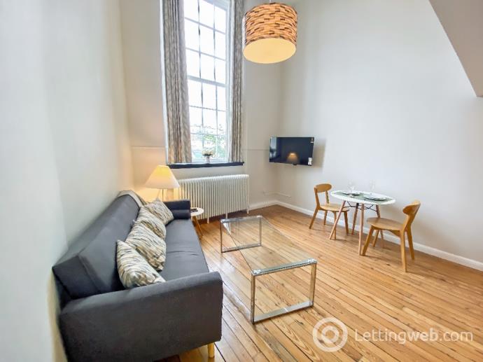 Property to rent in Flat 34, McDonald Road, Broughton, Edinburgh, EH7 4NN