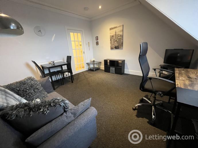 Property to rent in Claremont Street, Aberdeen, AB10 6QR