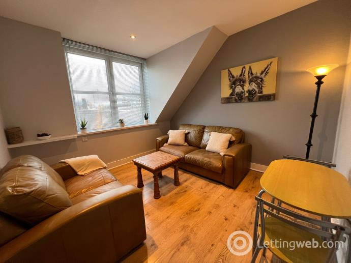 Property to rent in Spital, AB24 3HT