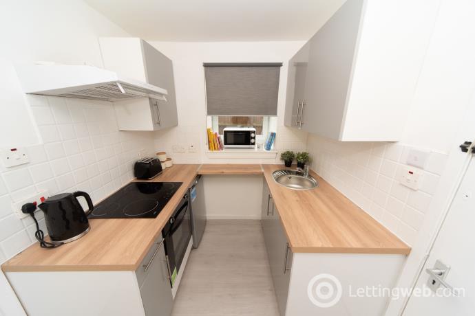 Property to rent in King Street, Aberdeen, AB24 1SD