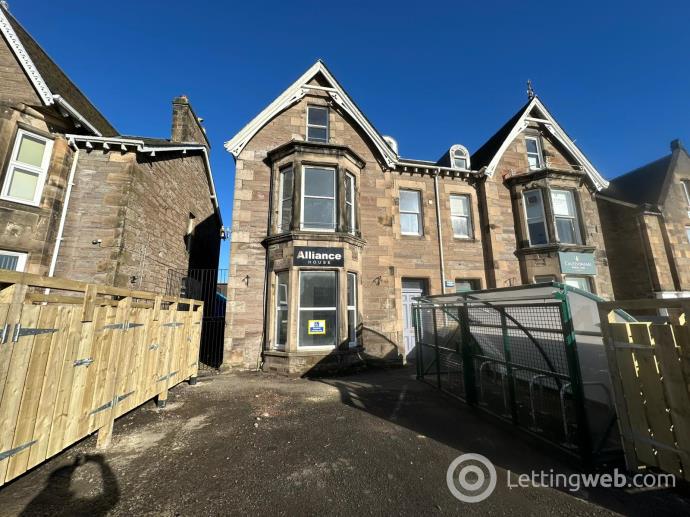 Property to rent in Flat 6, 47 York Place, Perth, Perthshire, PH2 8EH
