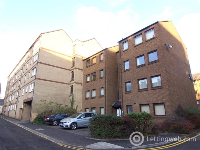 Property to rent in Cowans Close, Newington, Edinburgh, EH8 9HF