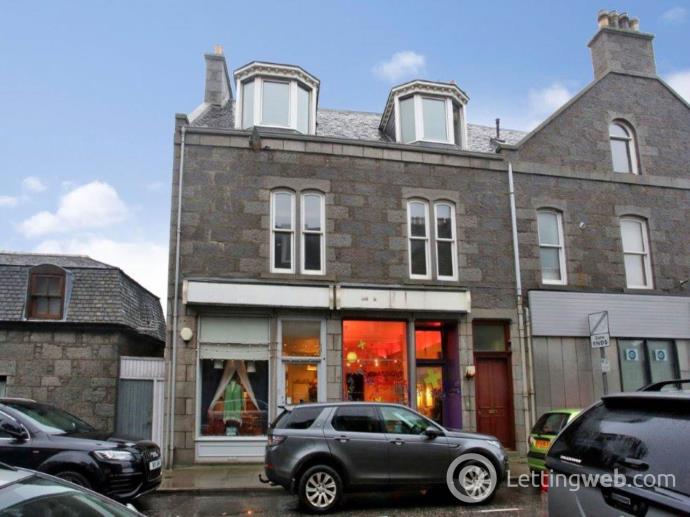 Property to rent in Chattan Place, West End, Aberdeen