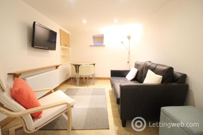 Property to rent in Dee Street, Basement Flat, AB11
