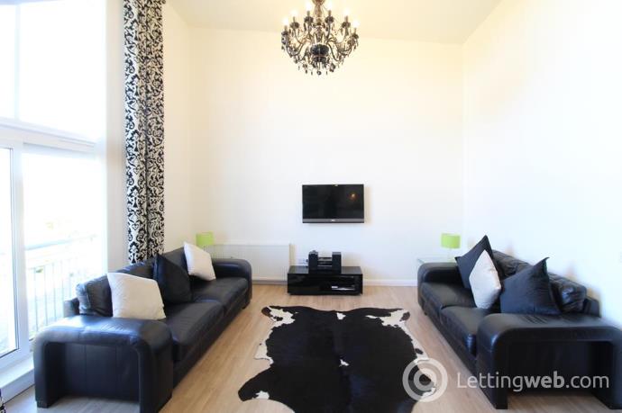 Property to rent in Queens Crescent, Top Floor, AB15