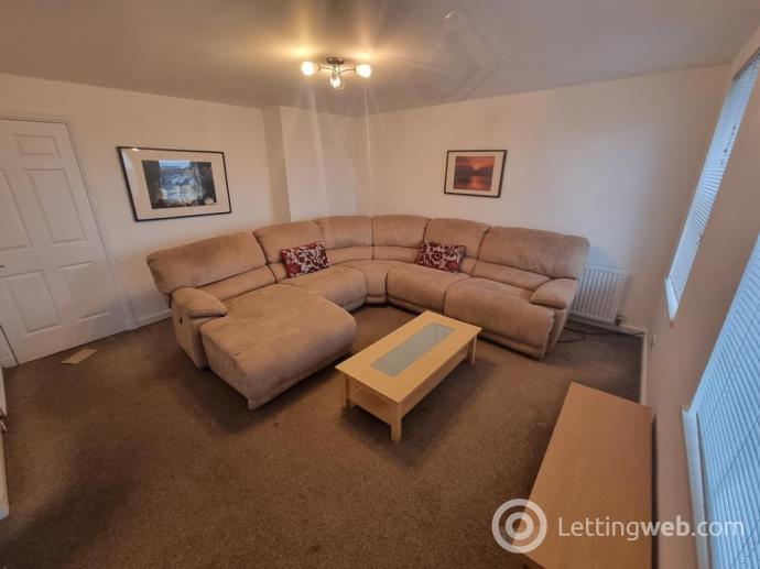 Property to rent in Gallowgate, Flat F, AB25