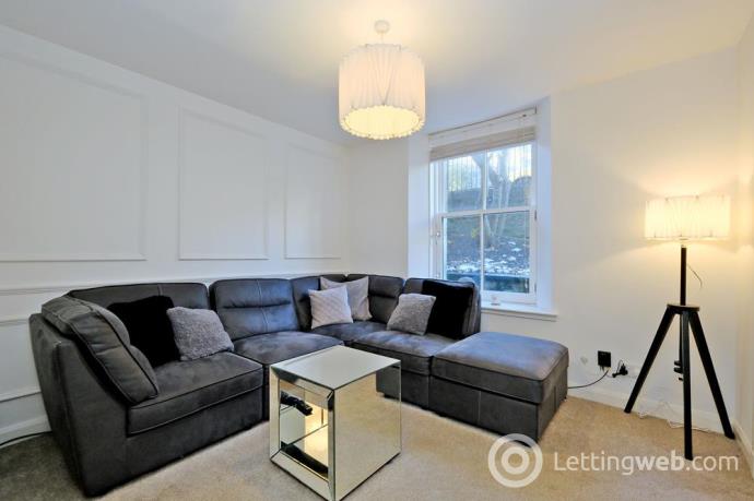 Property to rent in Bank Street, Ferryhill, Aberdeen, AB11
