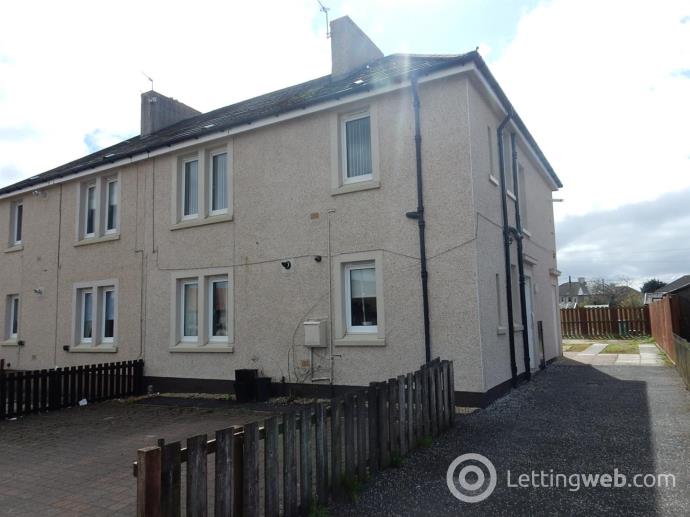Property to rent in Castlehill Road, Wishaw
