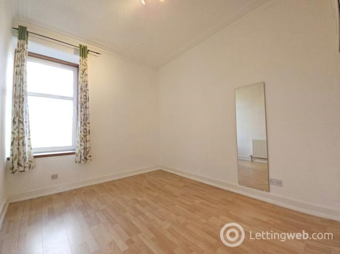 Property to rent in Tullideph Road, Dundee