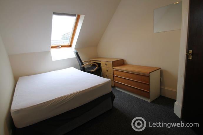 Property to rent in Commercial Street, Dundee