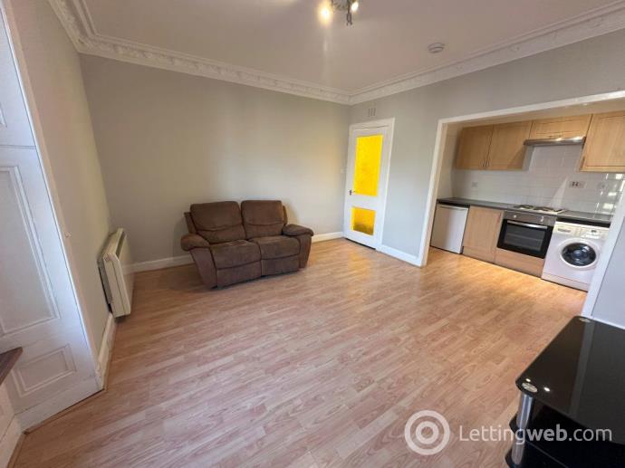 Property to rent in Park Avenue, Dundee