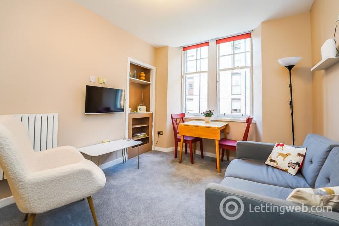 Property to rent in Buccleuch Street, Edinburgh, EH8