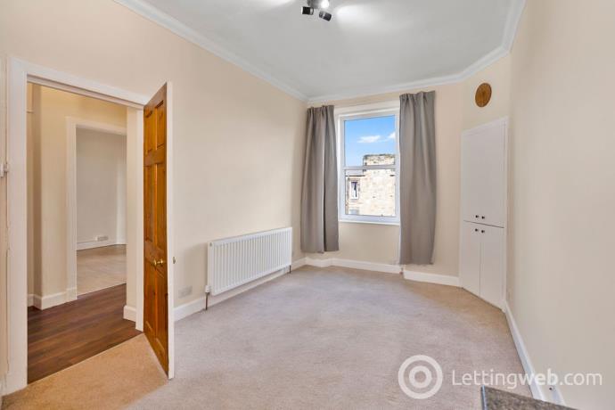 Property to rent in Moat Terrace, Edinburgh, EH14