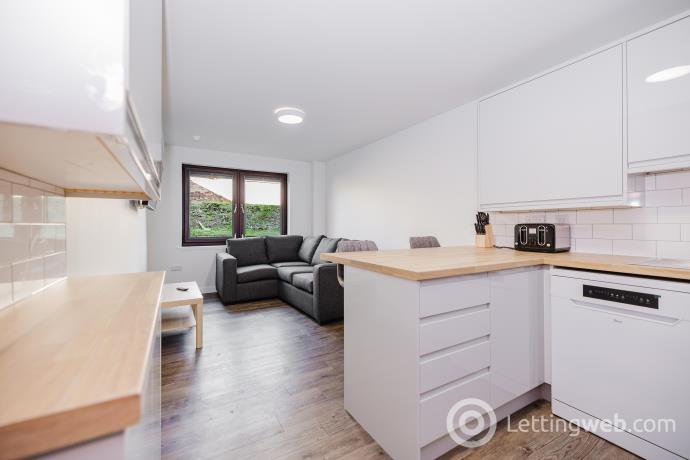 Property to rent in West Bryson Road, Edinburgh, EH11 1EH