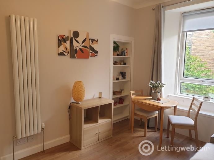 Property to rent in Wardlaw Place, Edinburgh, EH11
