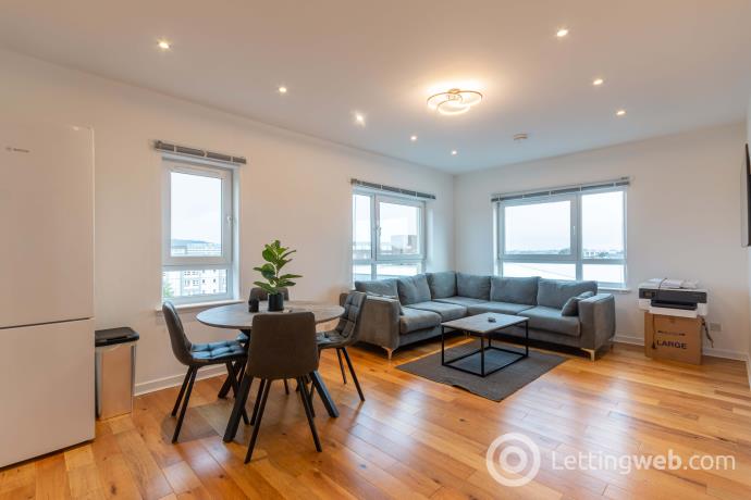 Property to rent in New Mart Place, Edinburgh, EH14