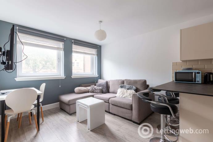 Property to rent in St Leonards Street, Edinburgh, EH8
