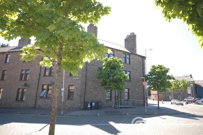 Property to rent in 16 MAITLAND STREET DUNDEE