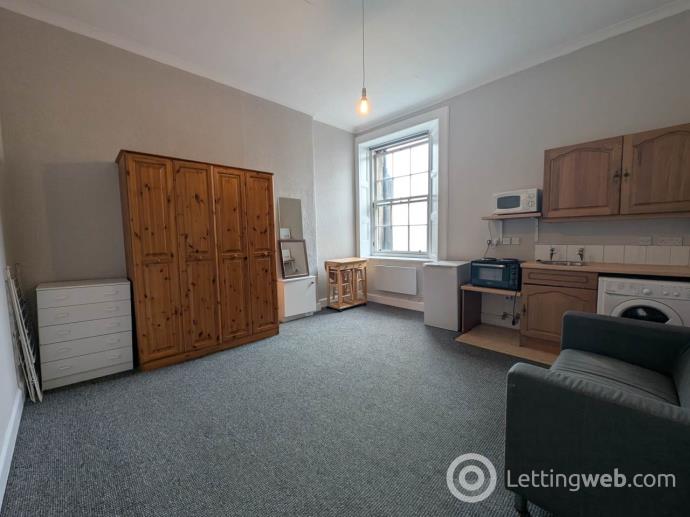 Property to rent in West Maitland Street, Edinburgh,