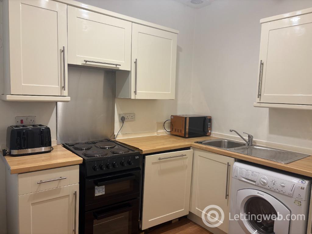 Property to rent in Morrison Street, Haymarket, Edinburgh, EH3 8AG