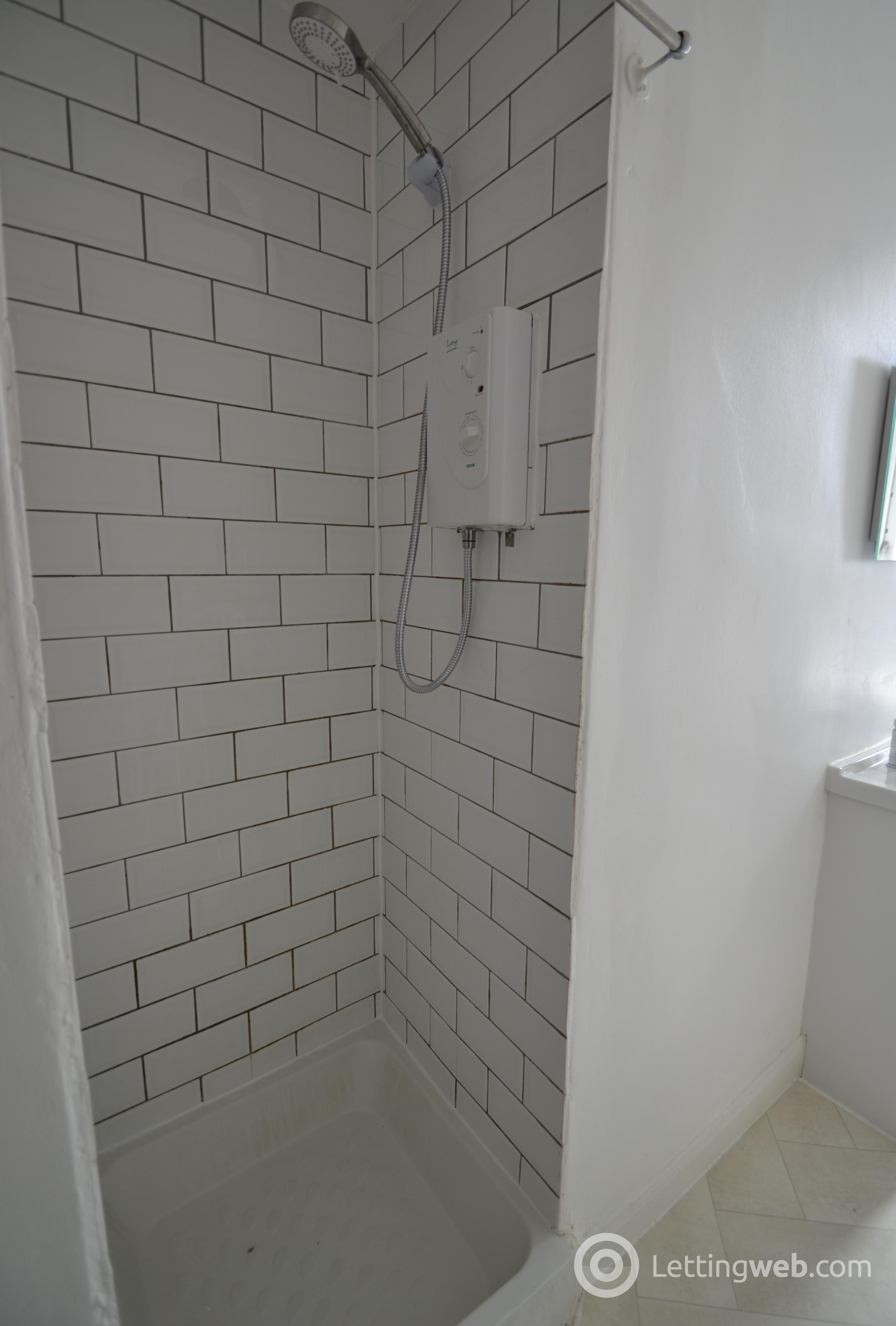 Property to rent in 1/2, 30 Garry Street, Glasgow, G44 4AX