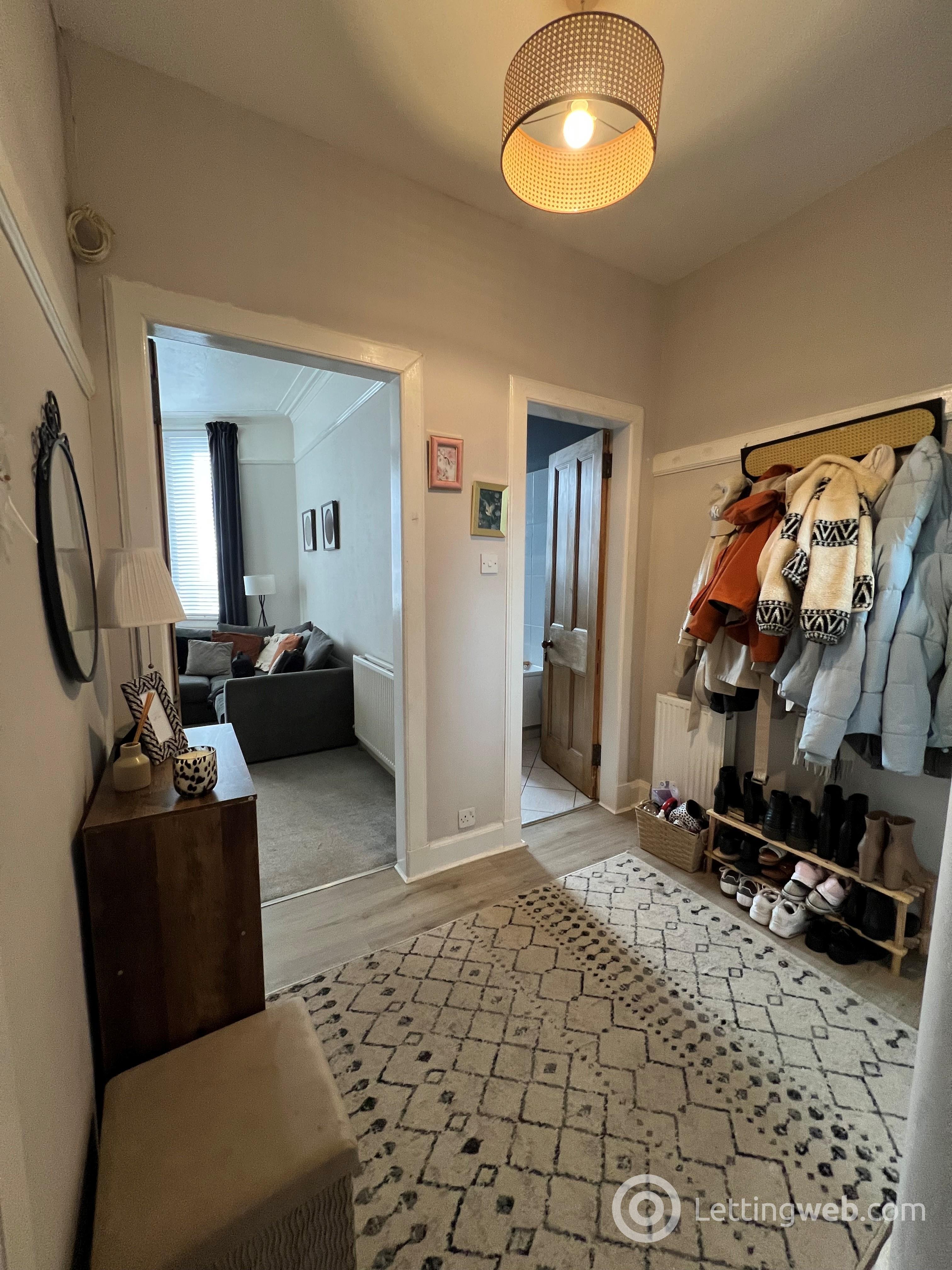 Property to rent in 2/1, 168 Newlands Road, Glasgow, G44 4ES