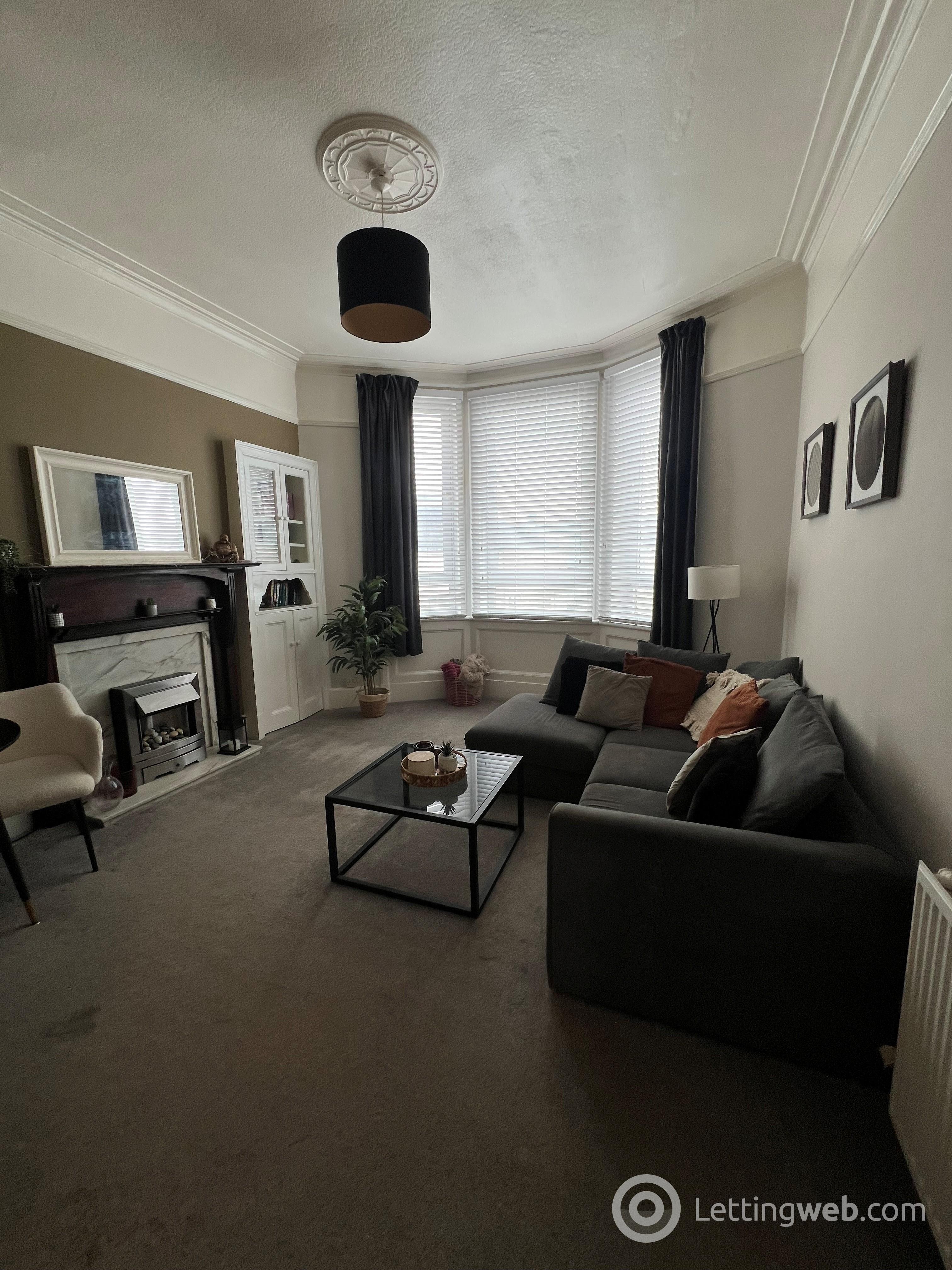 Property to rent in 2/1, 168 Newlands Road, Glasgow, G44 4ES