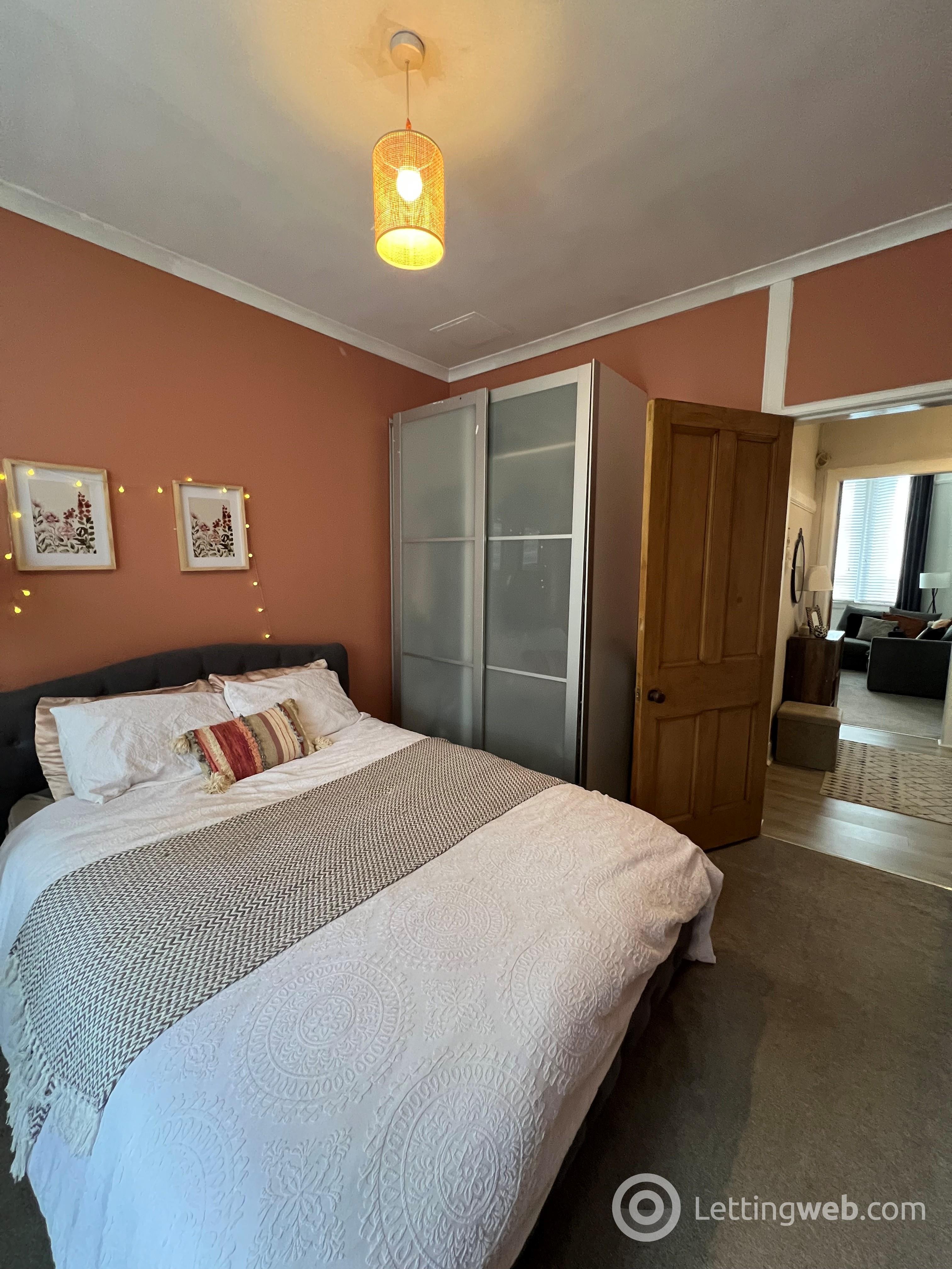 Property to rent in 2/1, 168 Newlands Road, Glasgow, G44 4ES