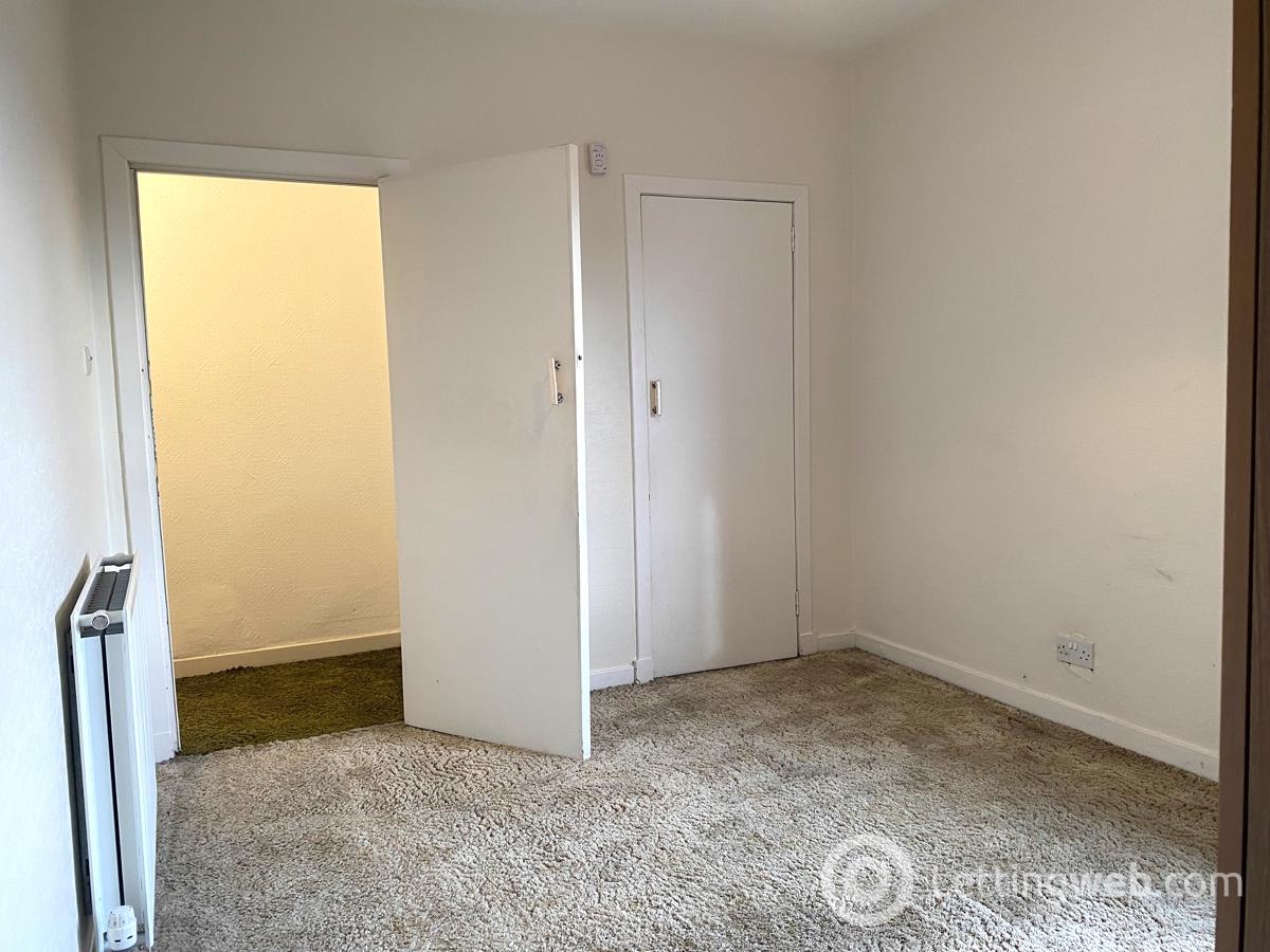 Property to rent in 32 Alcaig Road, Glasgow, G52 1NH