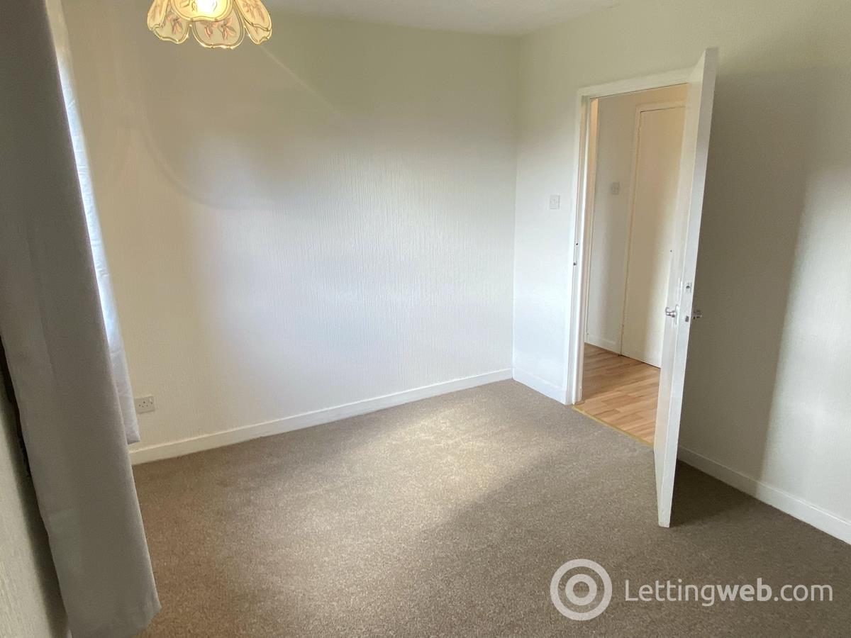 Property to rent in 1/2, 93 Hillington Road South, Glasgow, G52 2AE