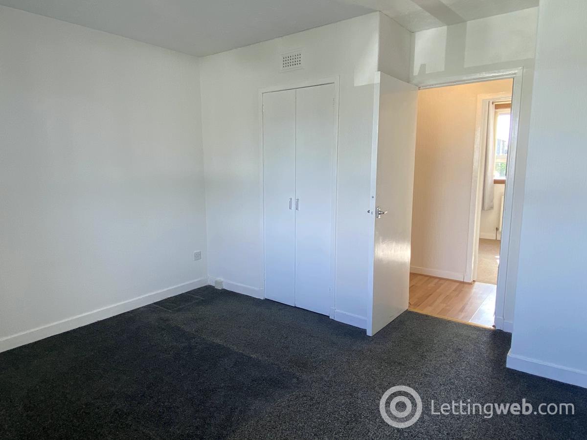 Property to rent in 1/2, 93 Hillington Road South, Glasgow, G52 2AE