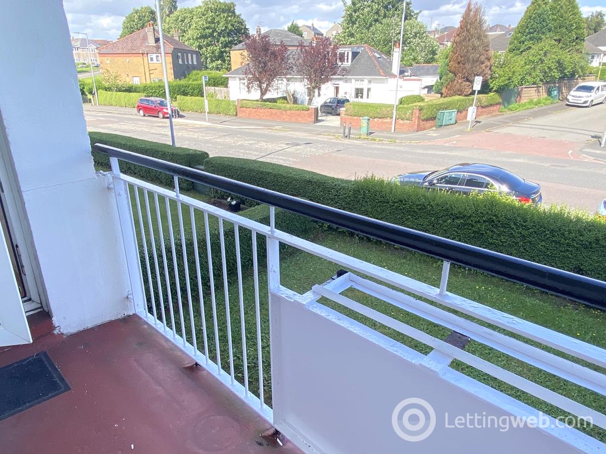 Property to rent in 1/2, 93 Hillington Road South, Glasgow, G52 2AE