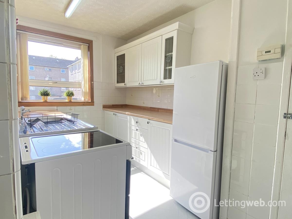 Property to rent in 1/2, 93 Hillington Road South, Glasgow, G52 2AE