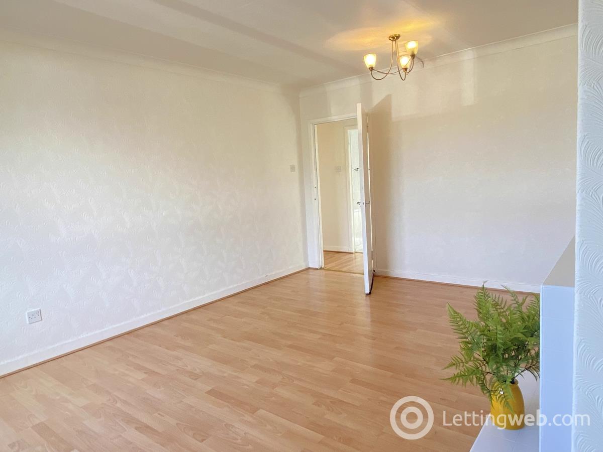 Property to rent in 1/2, 93 Hillington Road South, Glasgow, G52 2AE