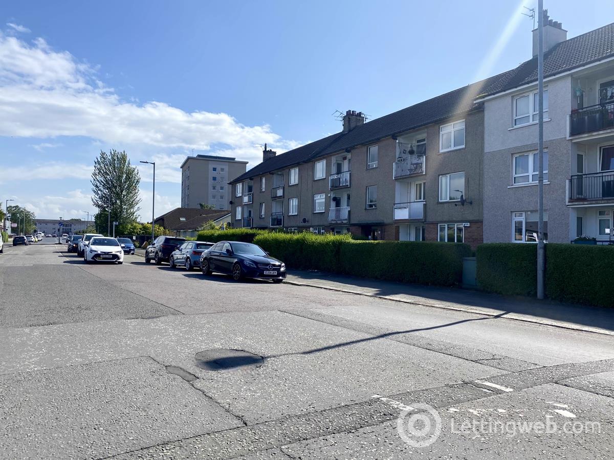 Property to rent in 1/2, 93 Hillington Road South, Glasgow, G52 2AE