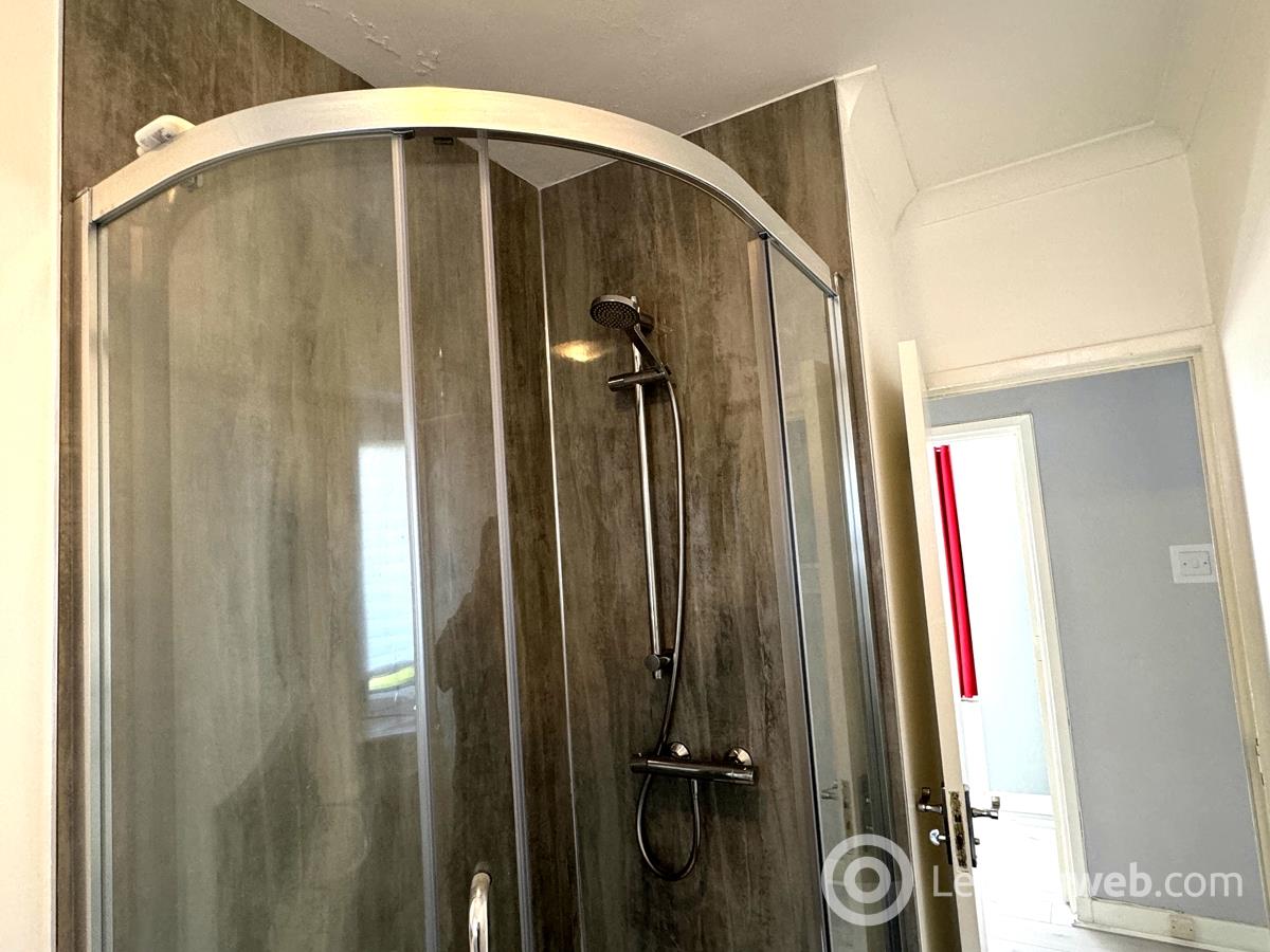 Property to rent in 160 Pendeen Road Glasgow G33 4SS