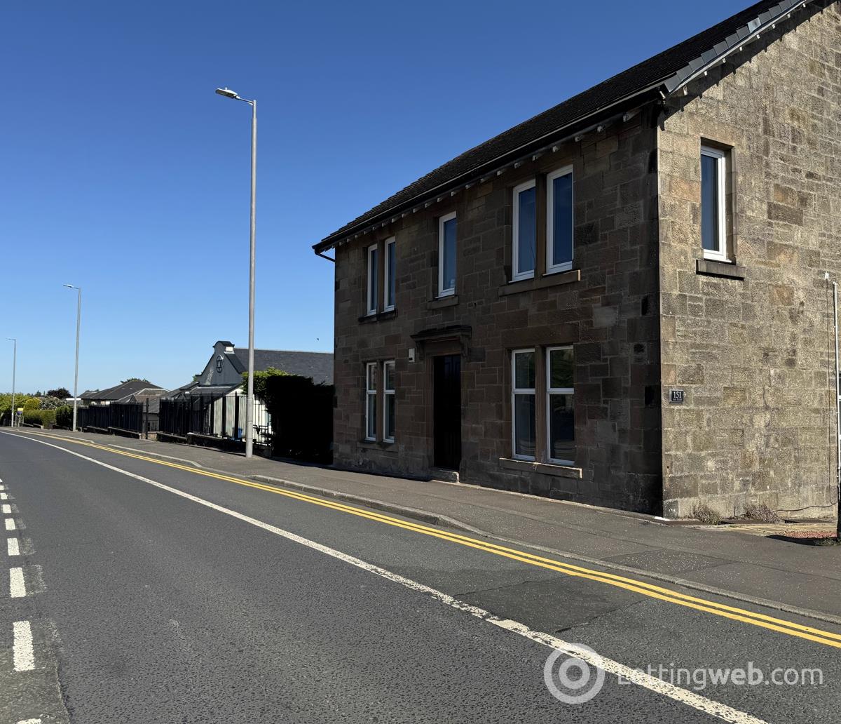 Property to rent in 149 Ayr Road Newton Mearns