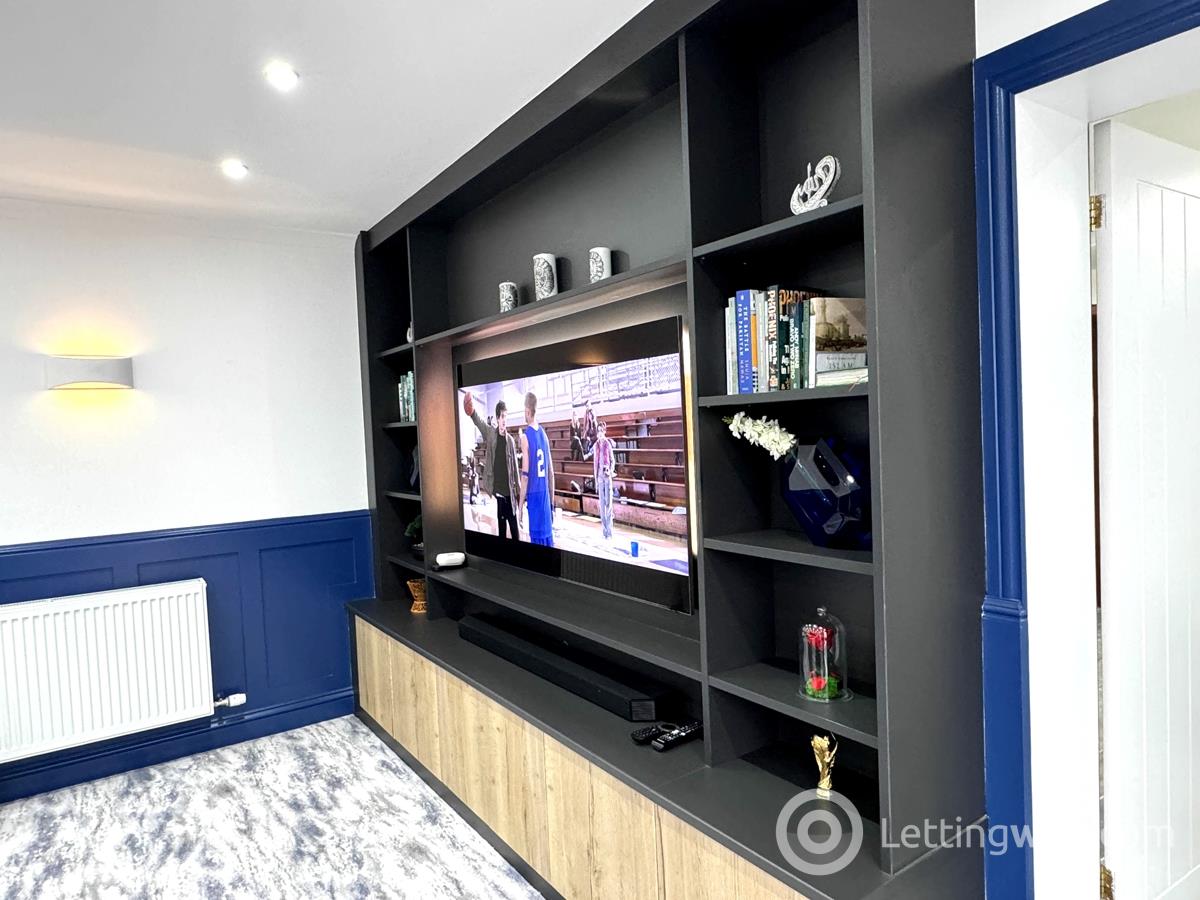 Property to rent in Blueacre 418 Mearns Road Newton Mearns