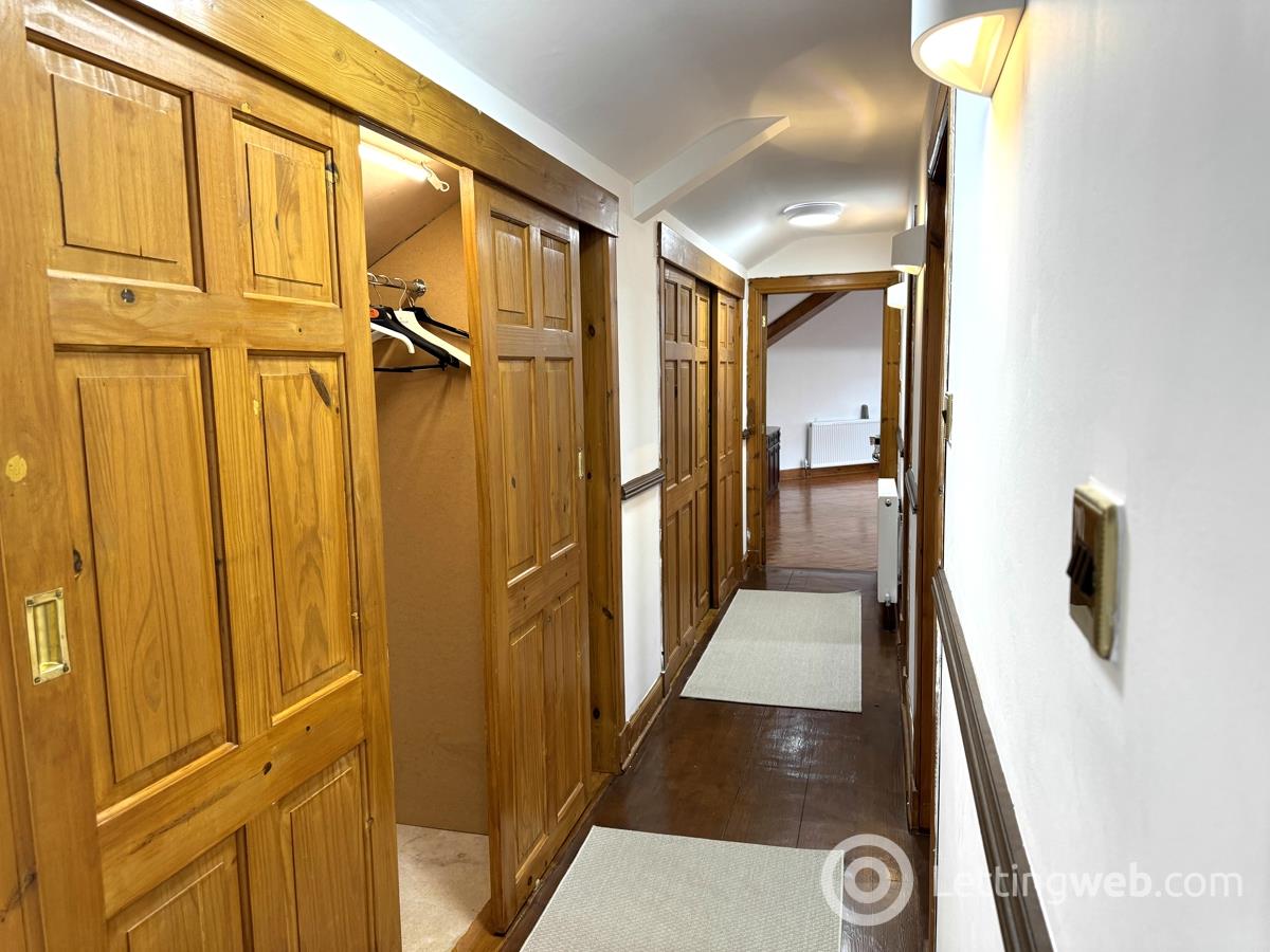 Property to rent in Blueacre 418 Mearns Road Newton Mearns